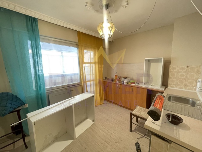 Till salu  3 sovrum Varna , Levski 1 , 80 kvm | 65018811 - bild [6]