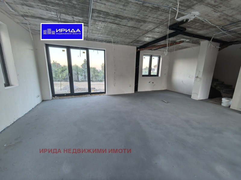 Til salg  Hus Sofia , Pancharevo , 253 kvm | 69866153 - billede [2]