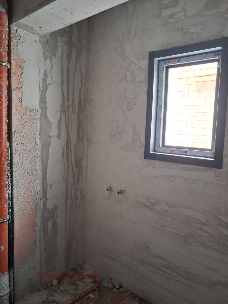 Zu verkaufen  Haus Plowdiw , Ostromila , 225 qm | 75736628 - Bild [7]