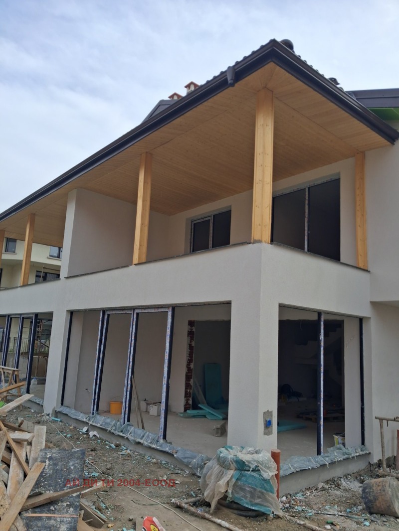 Zu verkaufen  Haus Plowdiw , Ostromila , 225 qm | 75736628