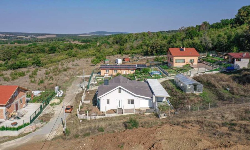 Продава КЪЩА, с. Веселие, област Бургас, снимка 7 - Къщи - 52157671