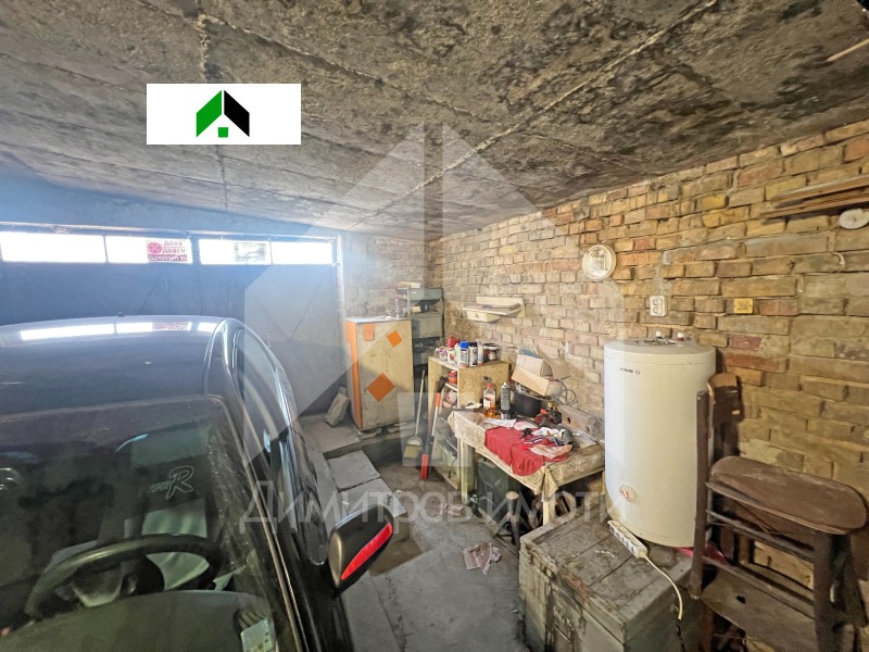 Продава КЪЩА, гр. Нови пазар, област Шумен, снимка 16 - Къщи - 52939058