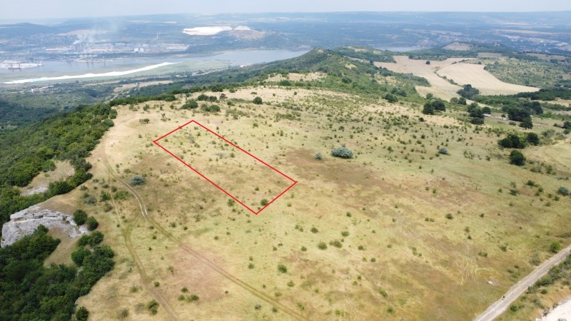 Продава  Парцел, област Варна, гр. Белослав • 15 000 EUR • ID 74324152 — holmes.bg - [1] 