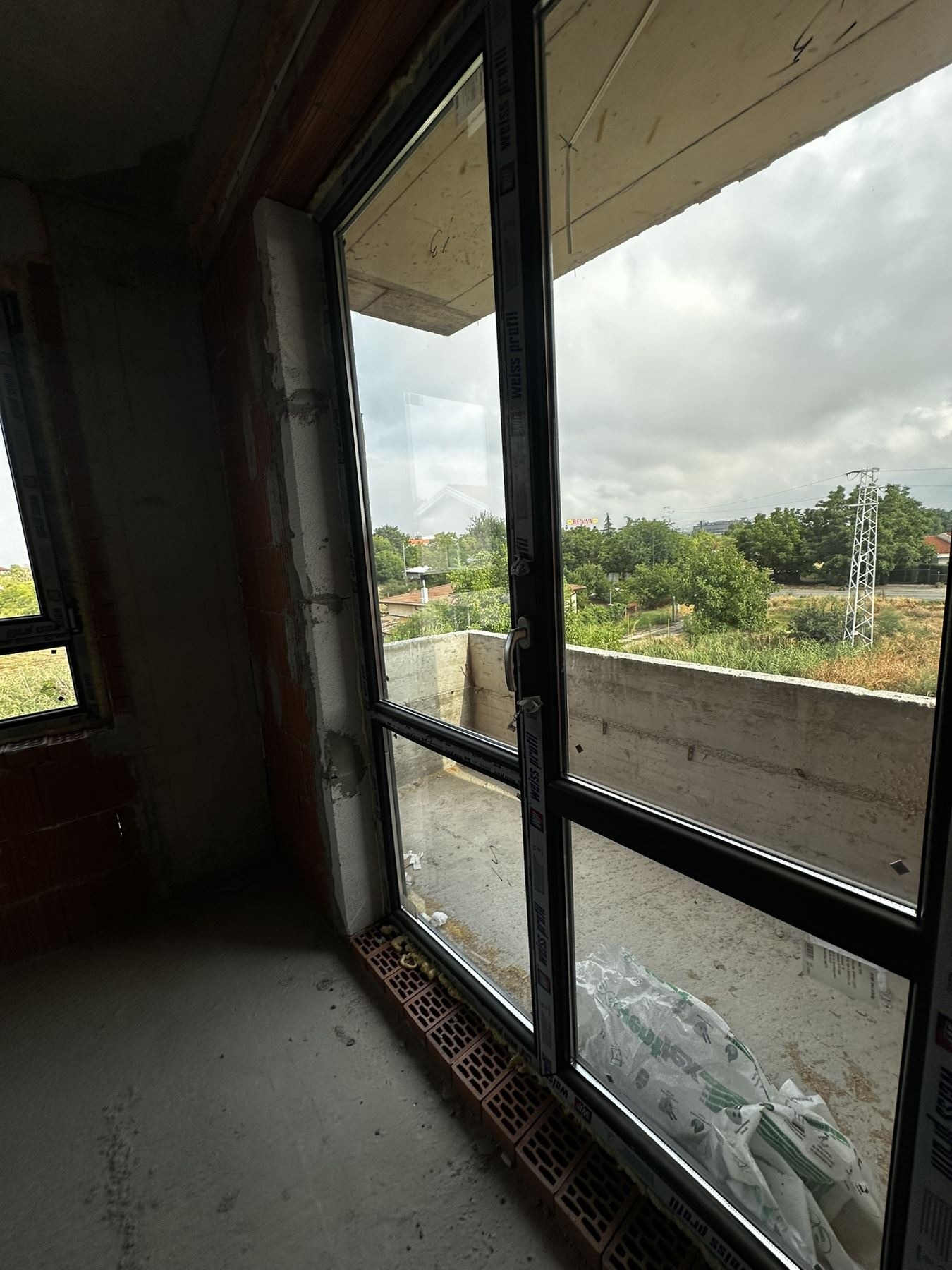 Продава 2-СТАЕН, гр. Пловдив, Прослав, снимка 3 - Апартаменти - 53707974