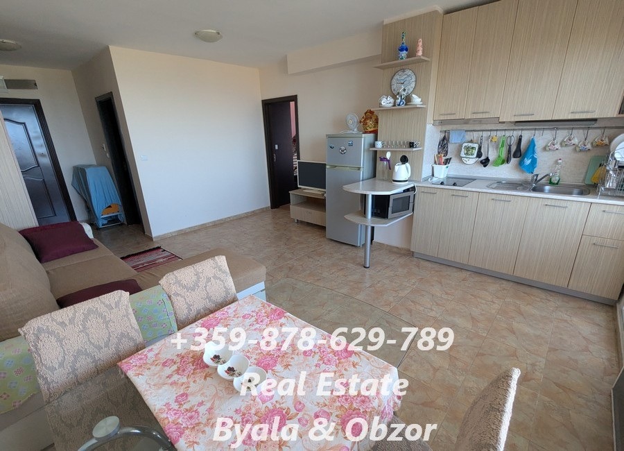 Продава 2-СТАЕН, гр. Бяла, област Варна, снимка 12 - Апартаменти - 55050955
