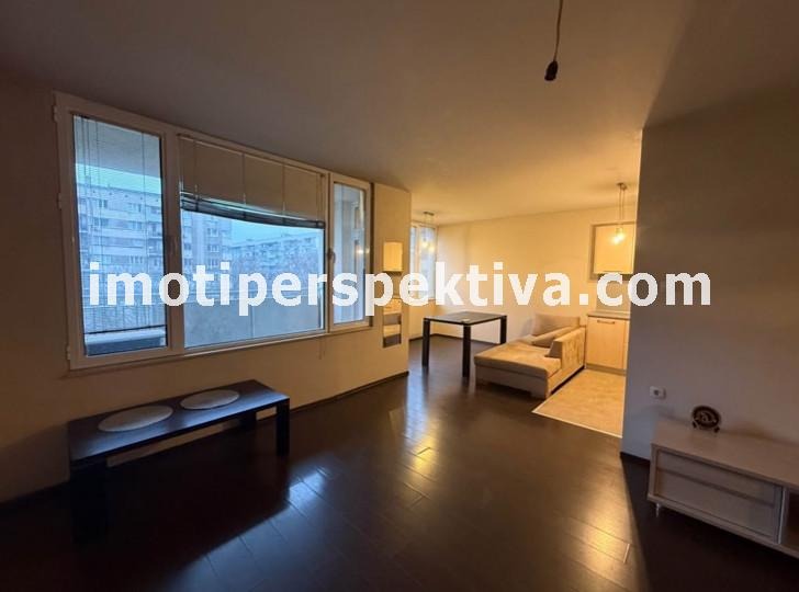 Продава 2-СТАЕН, гр. Пловдив, Кючук Париж, снимка 3 - Апартаменти - 55798450