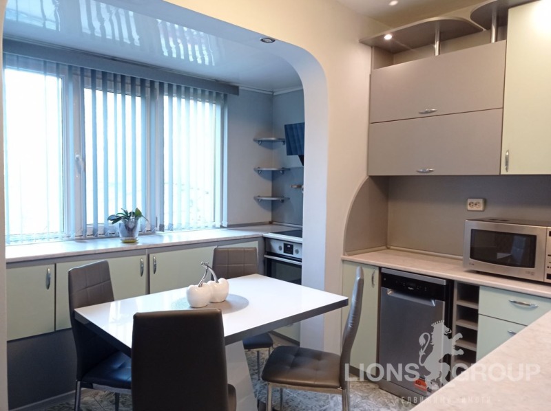 En venta  1 dormitorio Varna , Vladislav Varnenchik 1 , 60 metros cuadrados | 36272491 - imagen [2]