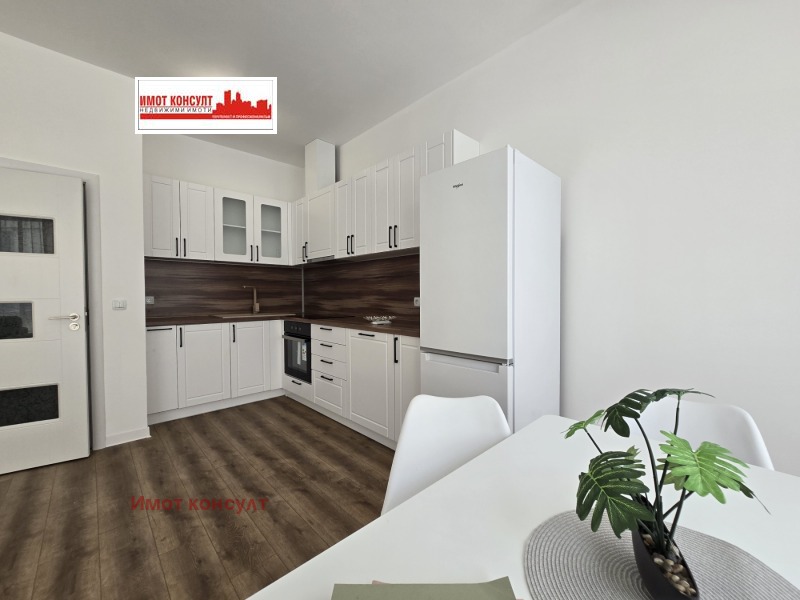 Продава 3-СТАЕН, гр. Пловдив, Тракия