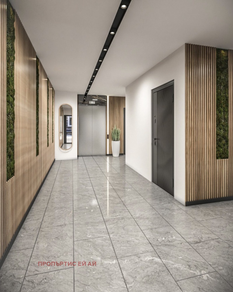 Продава 4-СТАЕН, гр. София, Център