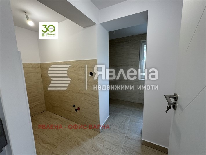 Продава МНОГОСТАЕН, гр. Варна, Зимно кино Тракия, снимка 12 - Апартаменти - 55793279