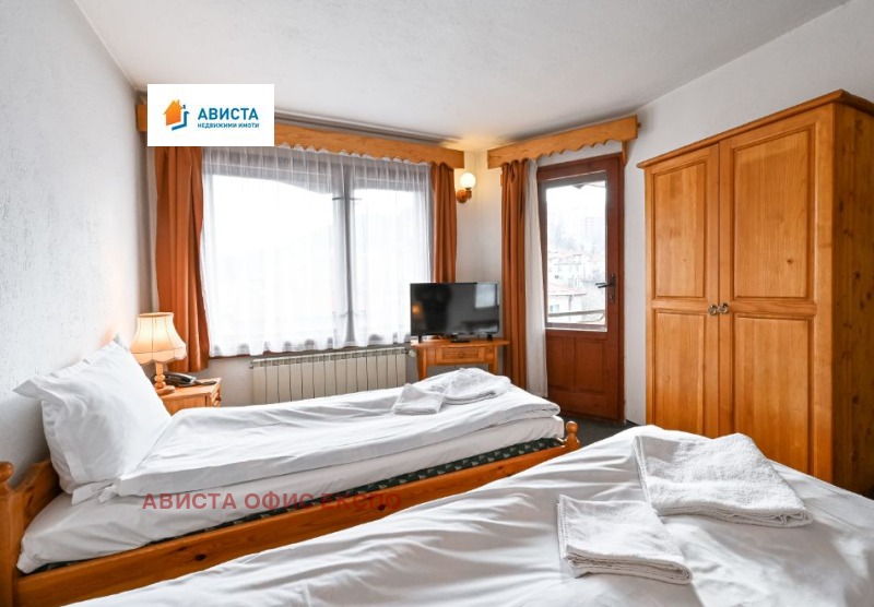 Продава  Хотел област Смолян , гр. Чепеларе , 1000 кв.м | 33297299 - изображение [6]