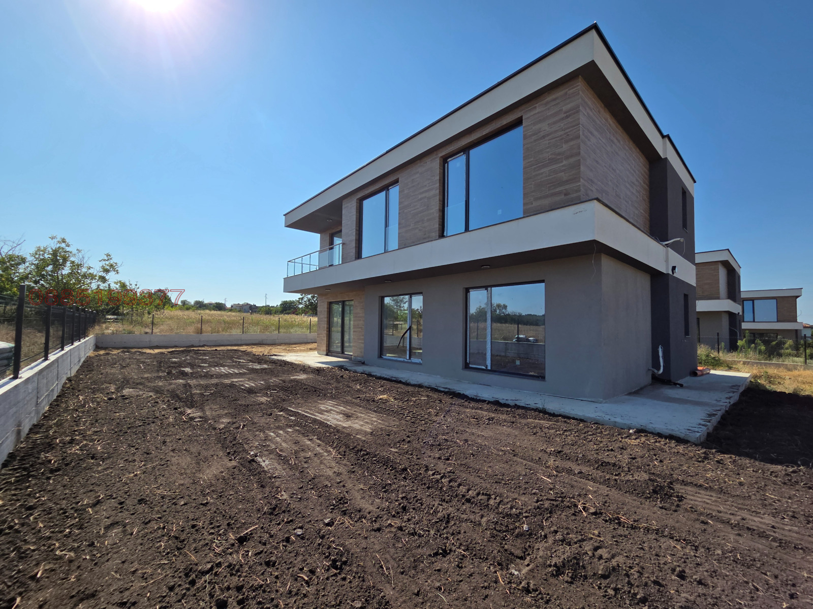 Продава КЪЩА, гр. Варна, с. Звездица, снимка 3 - Къщи - 55659487