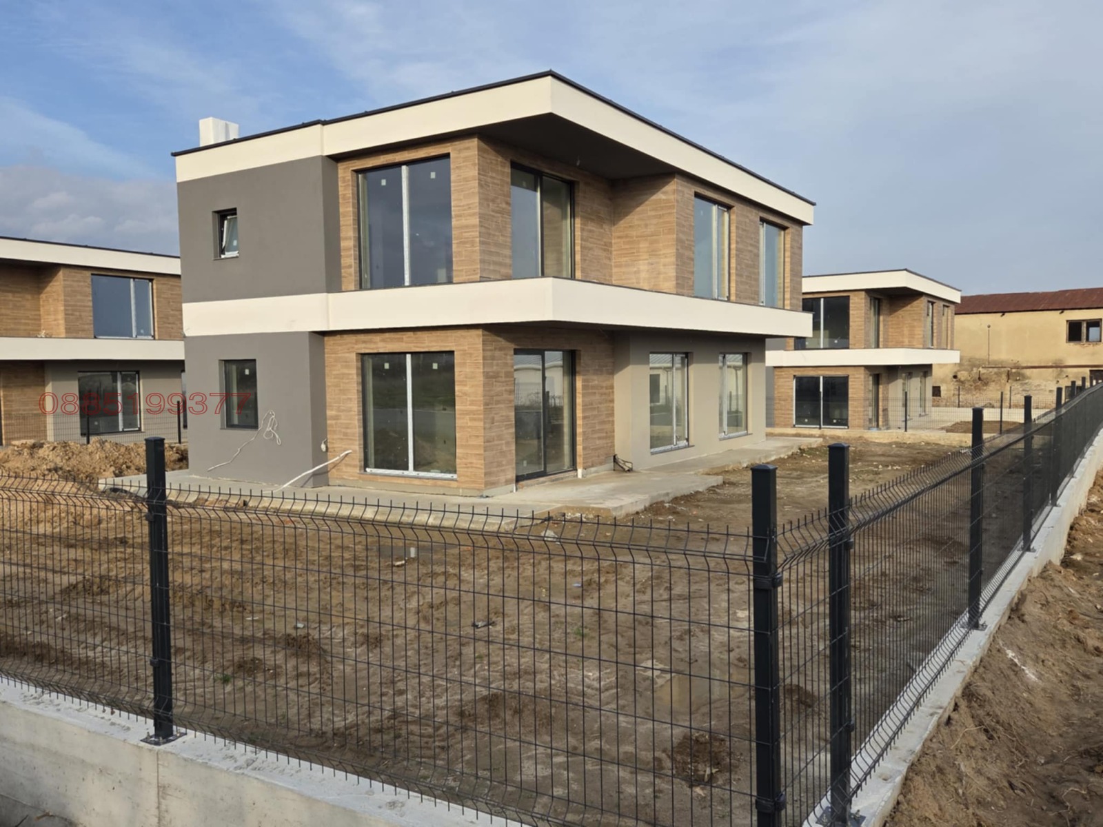 Продава КЪЩА, гр. Варна, с. Звездица