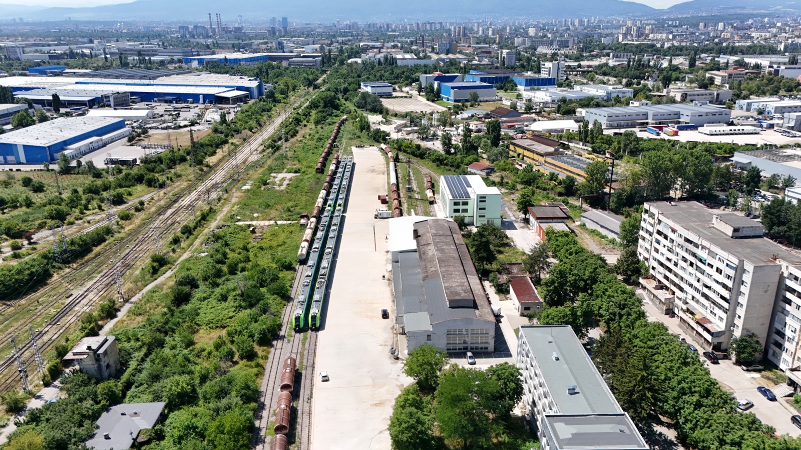 Продава ПРОМ. ПОМЕЩЕНИЕ, гр. София, Илиянци, снимка 8 - Производствени сгради - 56119810