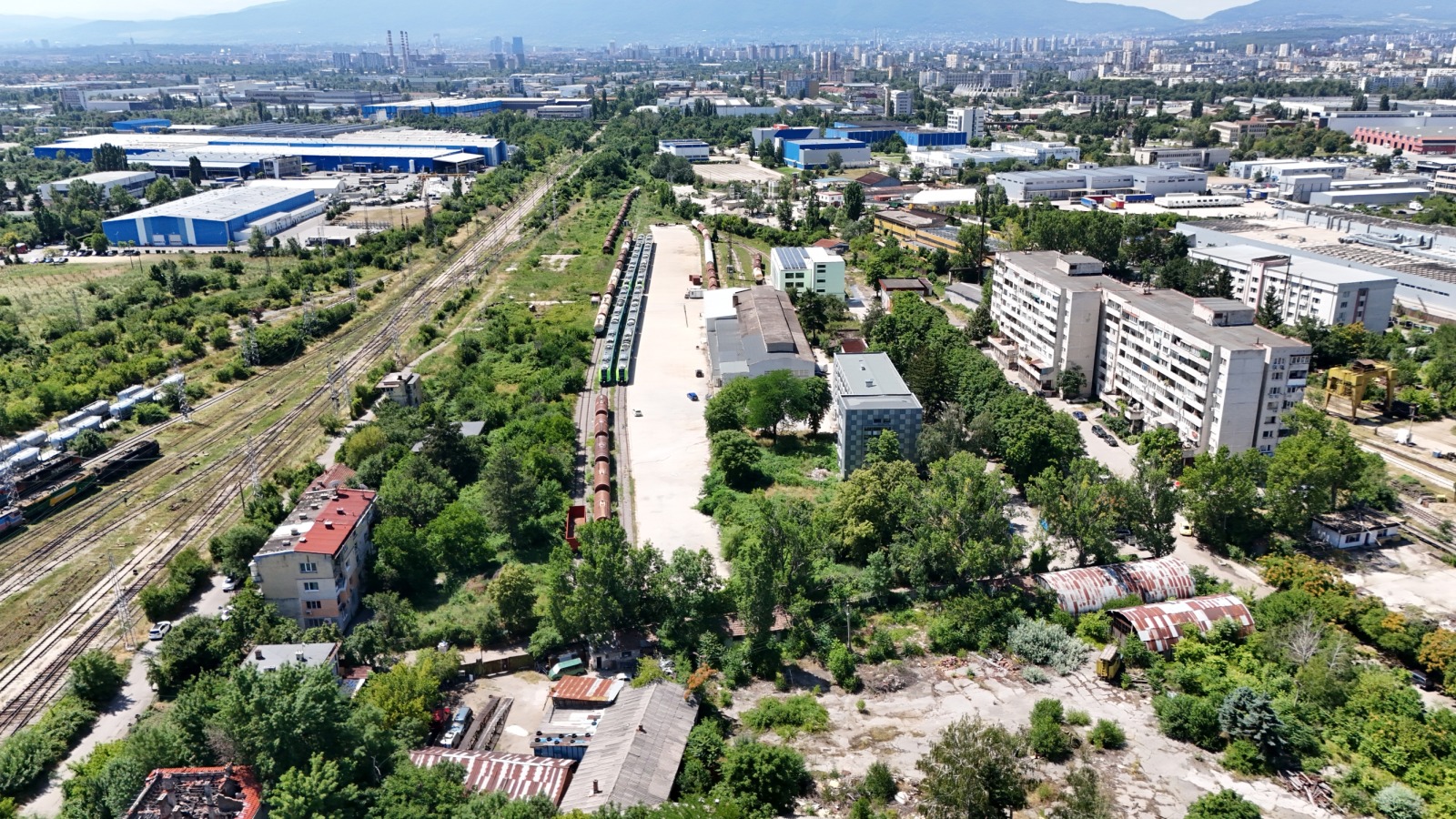 Продава ПРОМ. ПОМЕЩЕНИЕ, гр. София, Илиянци, снимка 9 - Производствени сгради - 56119810