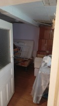 Продава ЕТАЖ ОТ КЪЩА, гр. Русе, Дружба 2, снимка 2