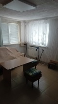 Продава ЕТАЖ ОТ КЪЩА, град Русе, Дружба 2 • 90000 € / 176024.70 лв. • 59460121 11