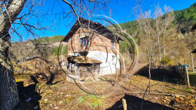 Продажба на имоти в с. Томпсън, област София - изображение 5 