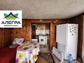 Casa Bratanitsa, región Pazardzhik 7