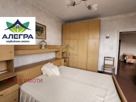 Casa Bratanitsa, región Pazardzhik 9
