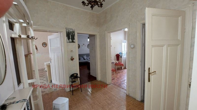 Na sprzedaż  1 sypialnia Sofia , Centar , 68 mkw | 84129155