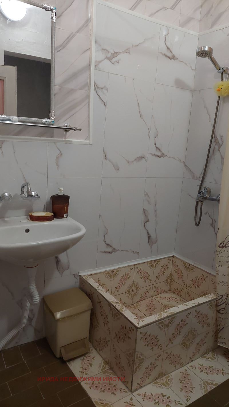 Na sprzedaż  1 sypialnia Sofia , Centar , 68 mkw | 84129155 - obraz [5]