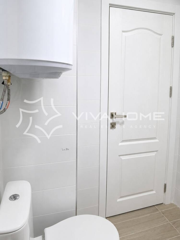 Продава 2-СТАЕН, гр. Варна, м-т Пчелина, снимка 4 - Апартаменти - 55117422