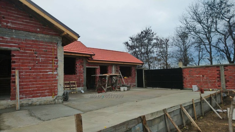 Продава КЪЩА, с. Болярци, област Пловдив, снимка 2 - Къщи - 48607441