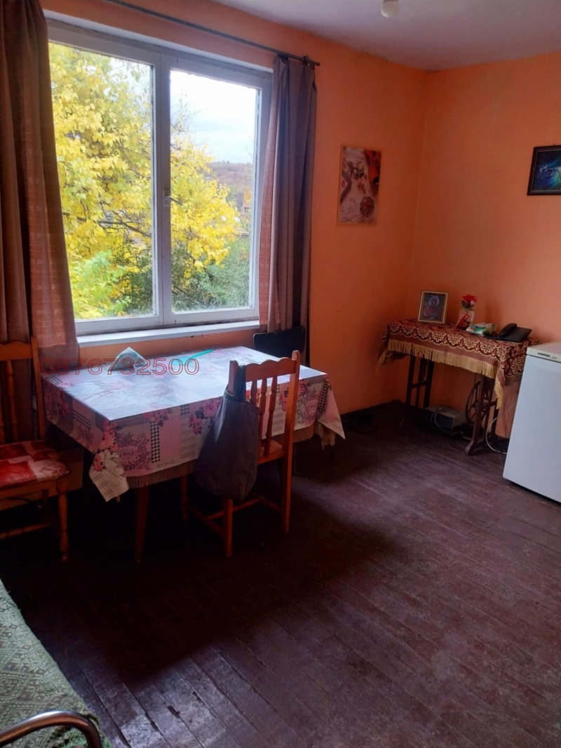 Продава КЪЩА, гр. Ловеч, Гозница, снимка 4 - Къщи - 52820669