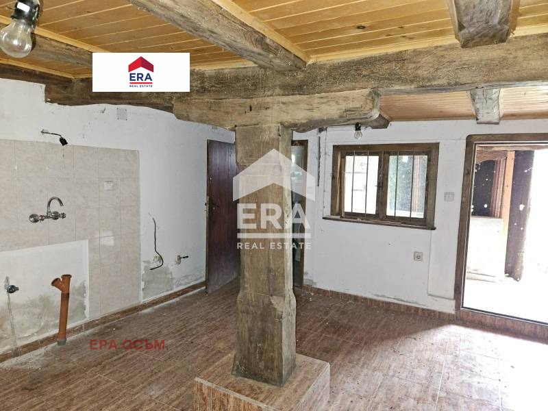 Продава КЪЩА, с. Стефаново, област Ловеч, снимка 2 - Къщи - 54504636