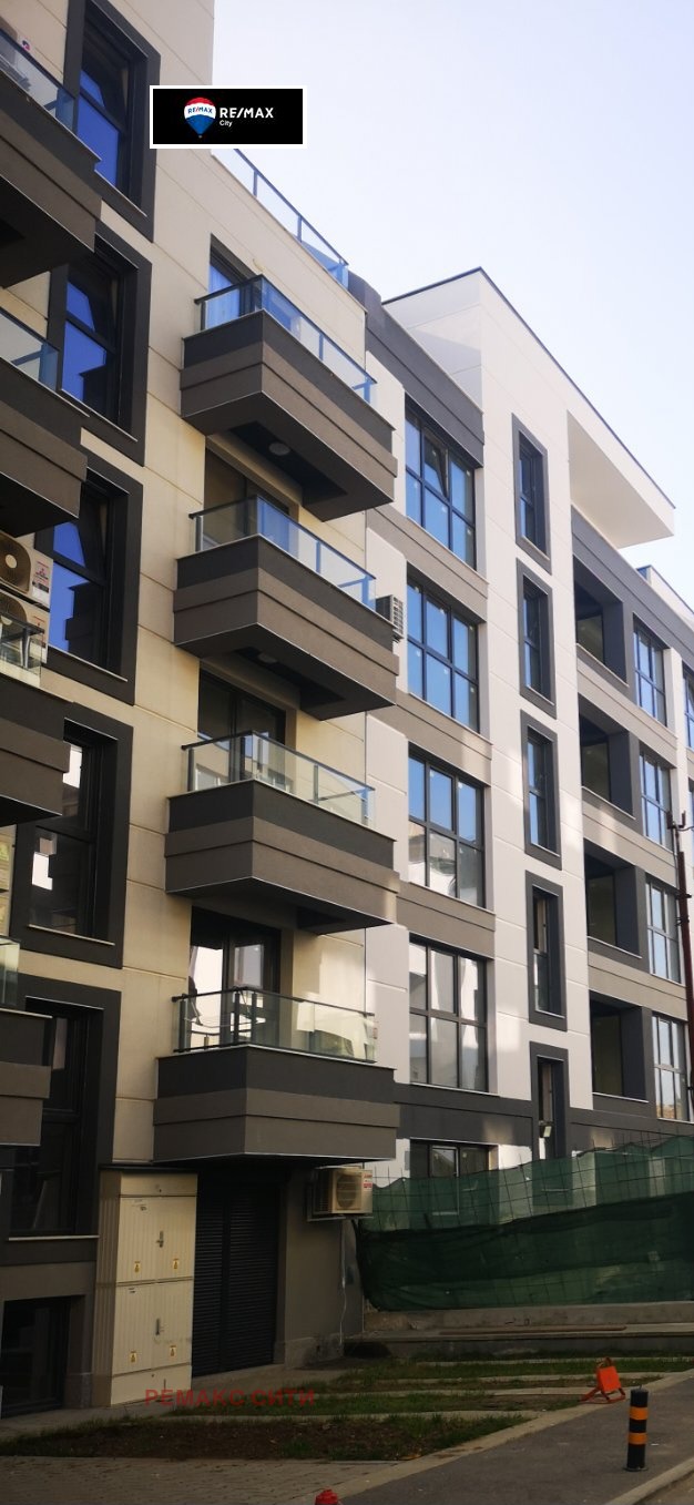 Продава ГАРАЖ, ПАРКОМЯСТО, гр. София, Дървеница