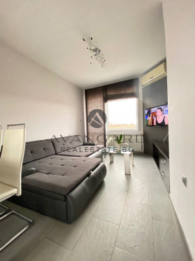 1 chambre Karchiyaka, Plovdiv 1