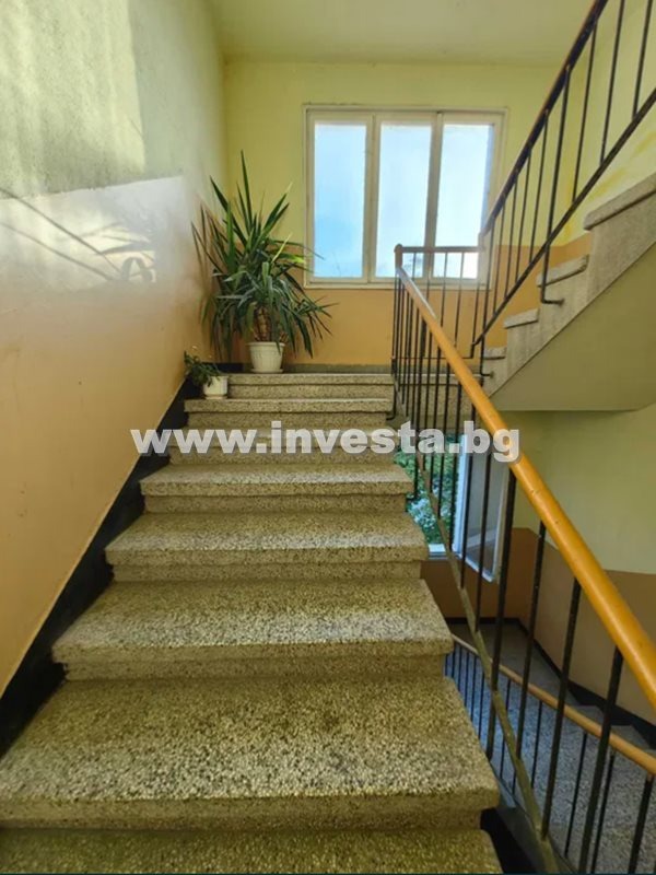 For Sale  1 bedroom Plovdiv , Hristo Smirnenski , 65 sq.m | 60376327 - image [10]