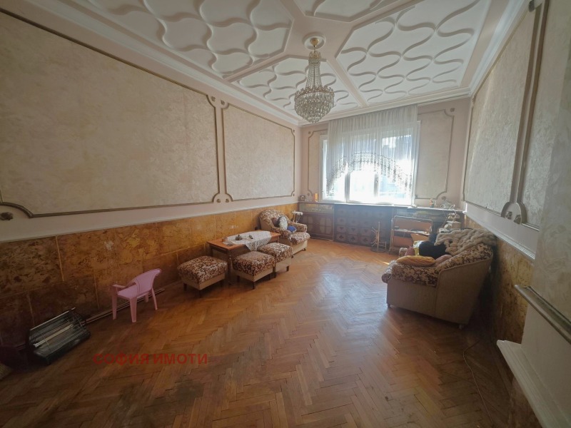 Продава  3-стаен град София , Център , 75 кв.м | 43313987