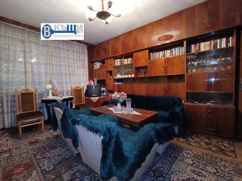 Продава 3-СТАЕН, гр. Велико Търново, Център, снимка 2 - Апартаменти - 53082739