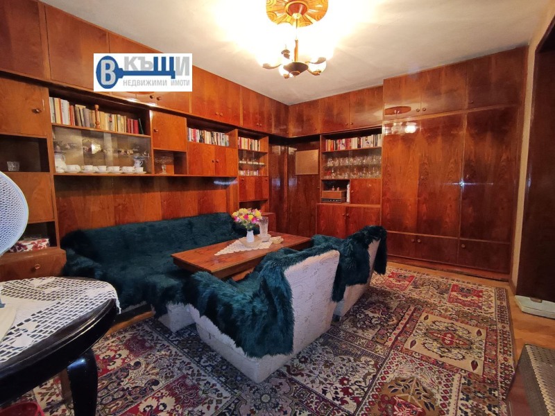 Продава 3-СТАЕН, гр. Велико Търново, Център, снимка 3 - Апартаменти - 53082739