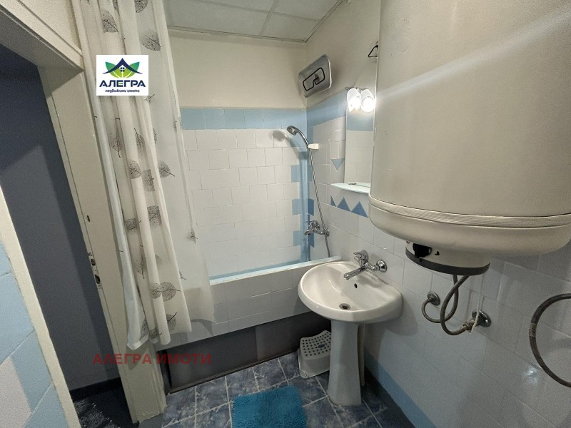 Продава 3-СТАЕН, гр. Пазарджик, Център, снимка 5 - Апартаменти - 53173875