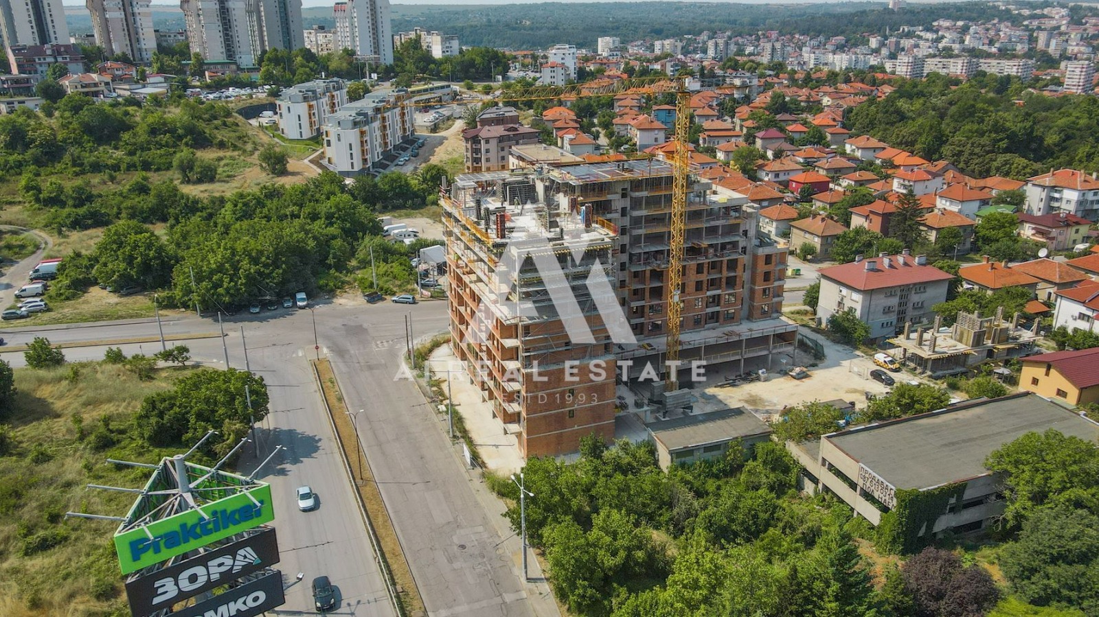 Продава МНОГОСТАЕН, гр. Плевен, Широк център, снимка 9 - Апартаменти - 54603970