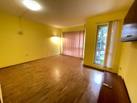 1 dormitor Briz, Varna 1