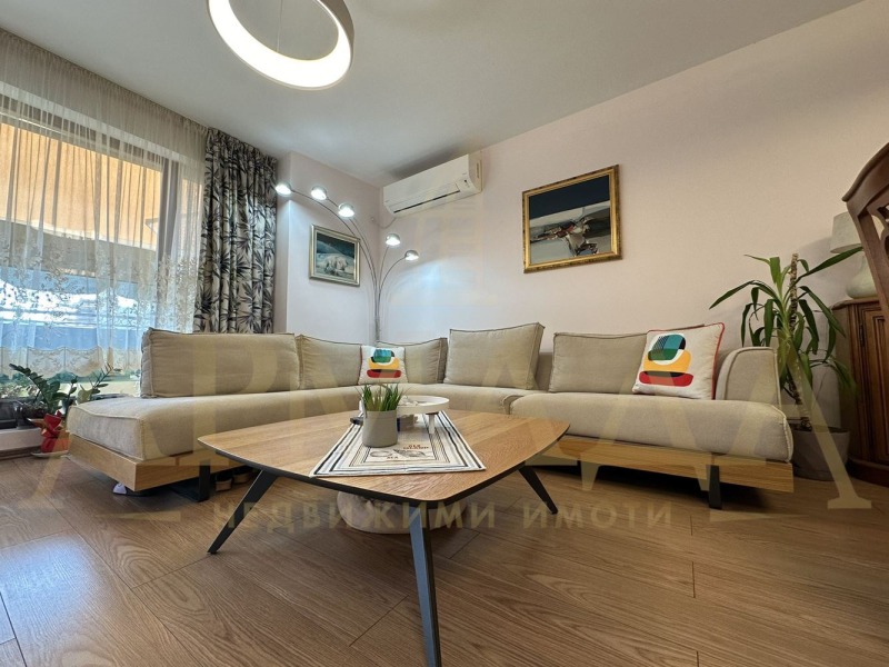 Myytävänä  2 makuuhuonetta Plovdiv , Karšijaka , 108 neliömetriä | 72433605