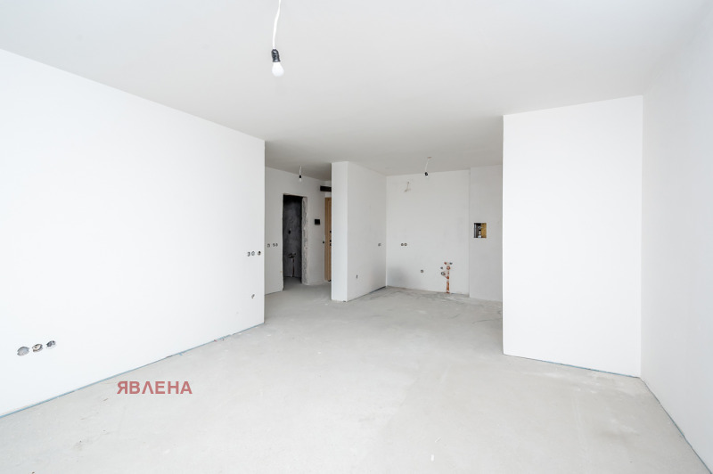 Продава 3-СТАЕН, град София, Сухата река • 252500 € / 493847.08 лв. • 92444774 1