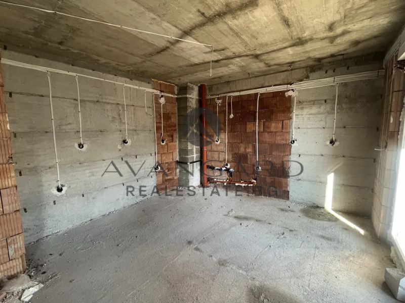 Продава 3-СТАЕН, гр. Пловдив, Остромила, снимка 3 - Апартаменти - 52651134