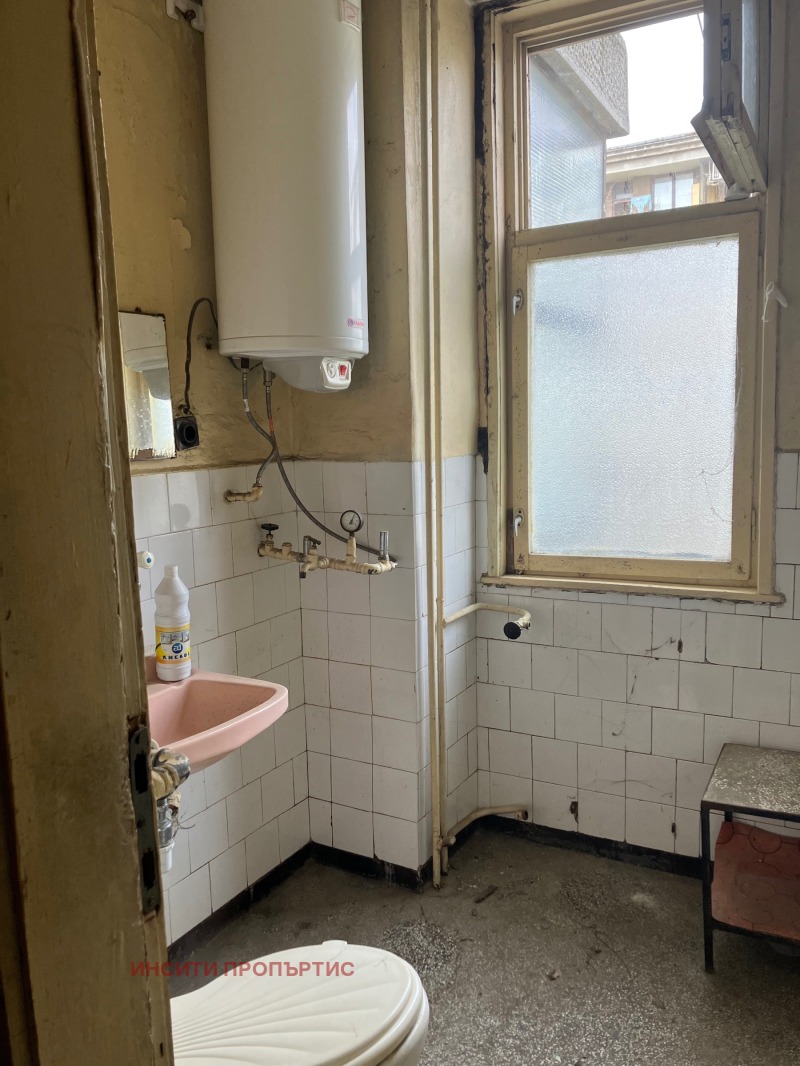 Продава 4-СТАЕН, гр. Стара Загора, Три чучура - център, снимка 7 - Апартаменти - 53416664