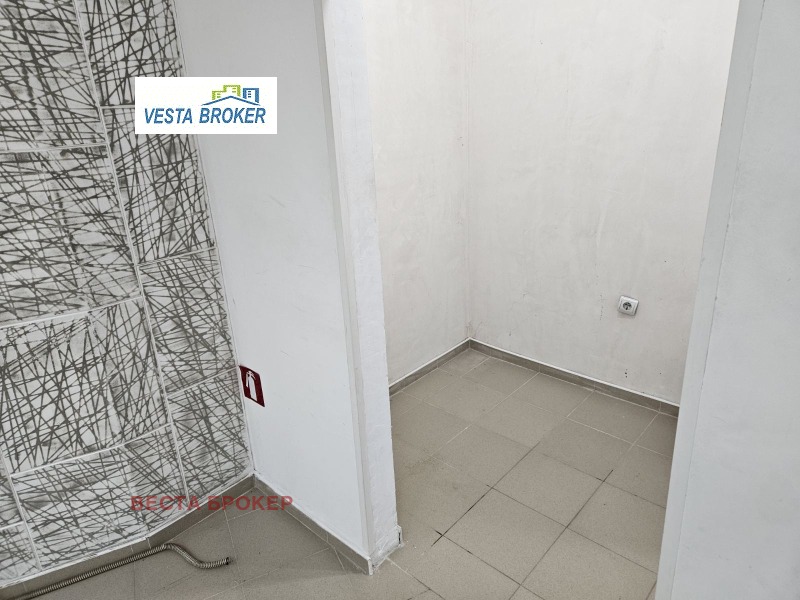 Til salg  Butik Kardzhali , Tsentar , 47 kvm | 16456529 - billede [3]
