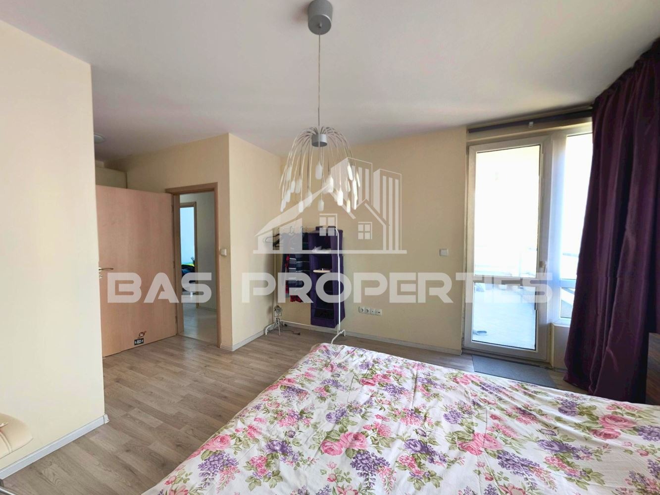 Продава МНОГОСТАЕН, гр. София, Полигона, снимка 15 - Апартаменти - 54363086