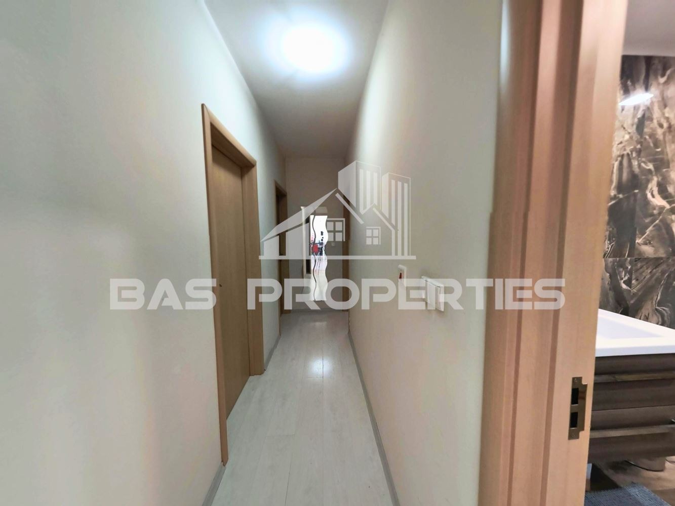 Продава МНОГОСТАЕН, гр. София, Полигона, снимка 8 - Апартаменти - 54363086