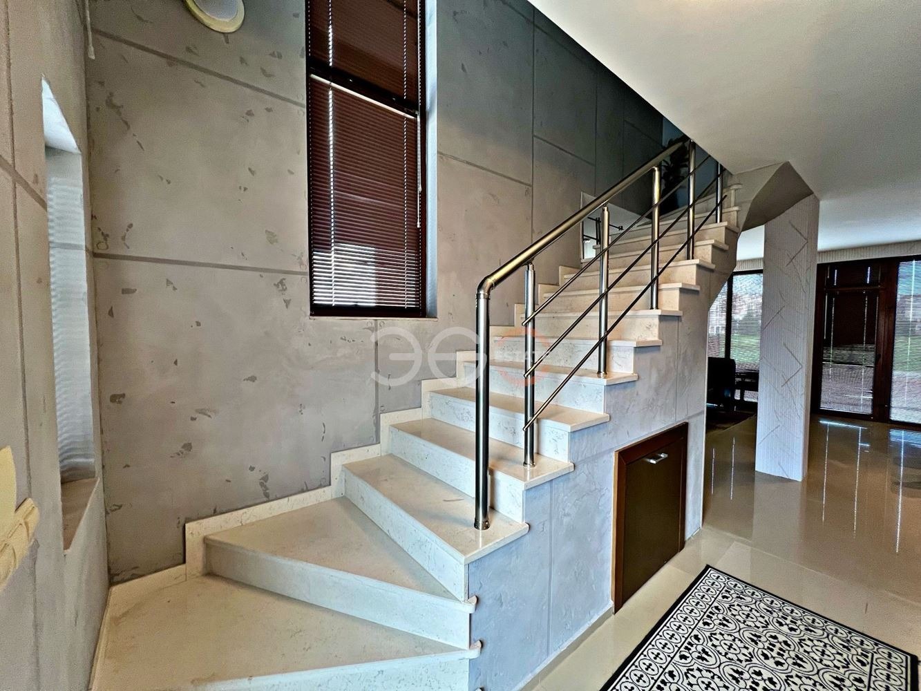 Продава КЪЩА, гр. Балчик, област Добрич, снимка 10 - Къщи - 54368639