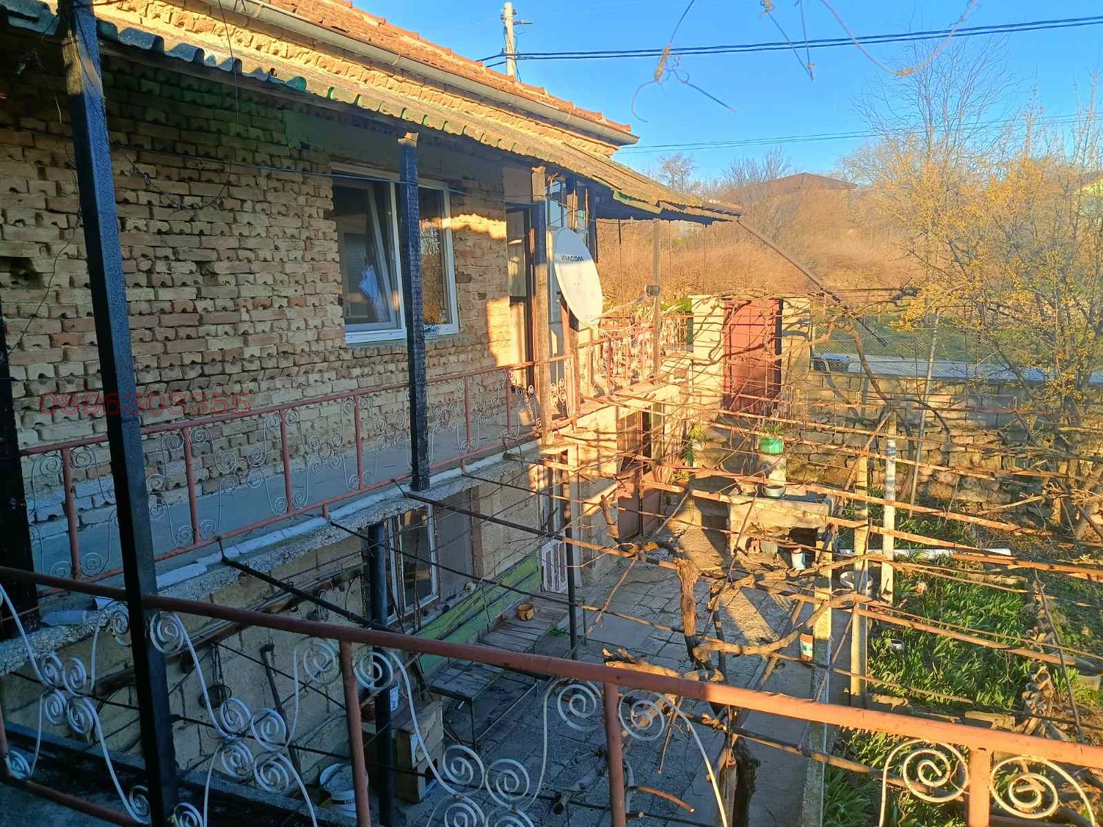 Продава КЪЩА, с. Добрина, област Варна