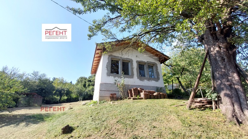 Продава КЪЩА в град Габрово, Хаджицонев мост - 57 кв.м / 43 000 € » 84 100.69 лв., РЕГЕНТ