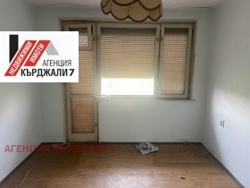 МНОГОСТАЕН, 110 m2